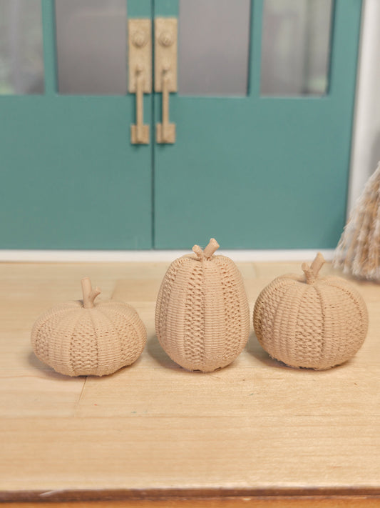 Dollhouse Miniature Wicker Pumpkins (Small), Dollhouse Pumpkins, Mini Fall Decor, Dollhouse Accessories, 1:12 Scale