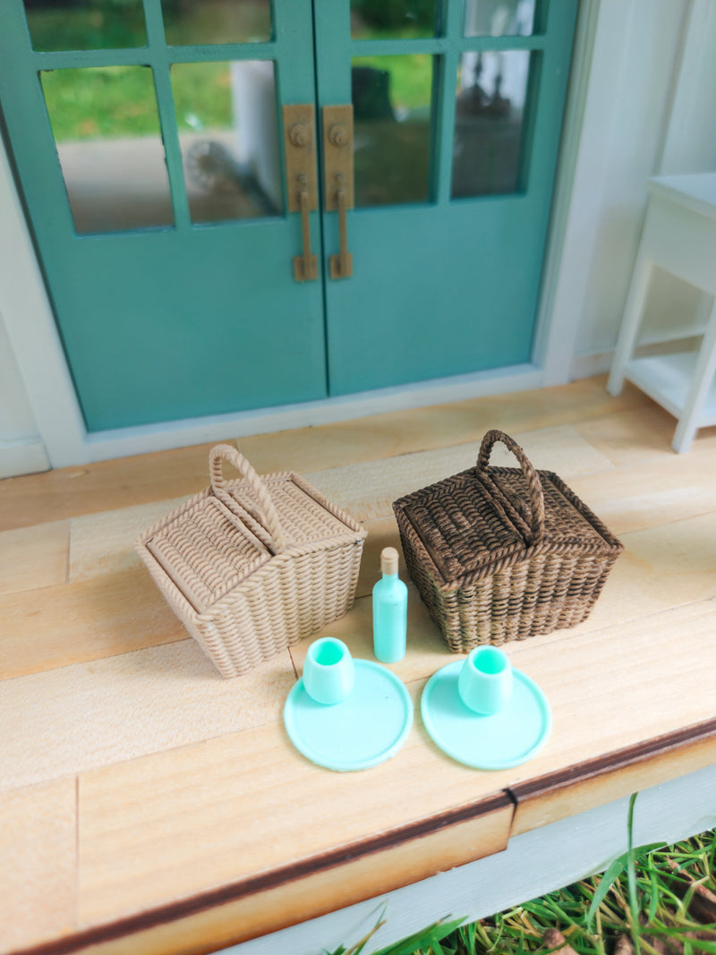 Dollhouse Miniature Picnic Basket, Dollhouse Basket, Mini Picnic Basket Set, Dollhouse Accessories, Mini Basket, Mini Decor, 1:12 Scale