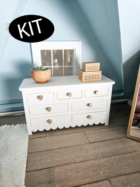 Dollhouse Miniature Dresser with Scallops and Opening Drawers, Dollhouse Dresser, Mini Decor, Dollhouse Accessories, 1:12 Scale